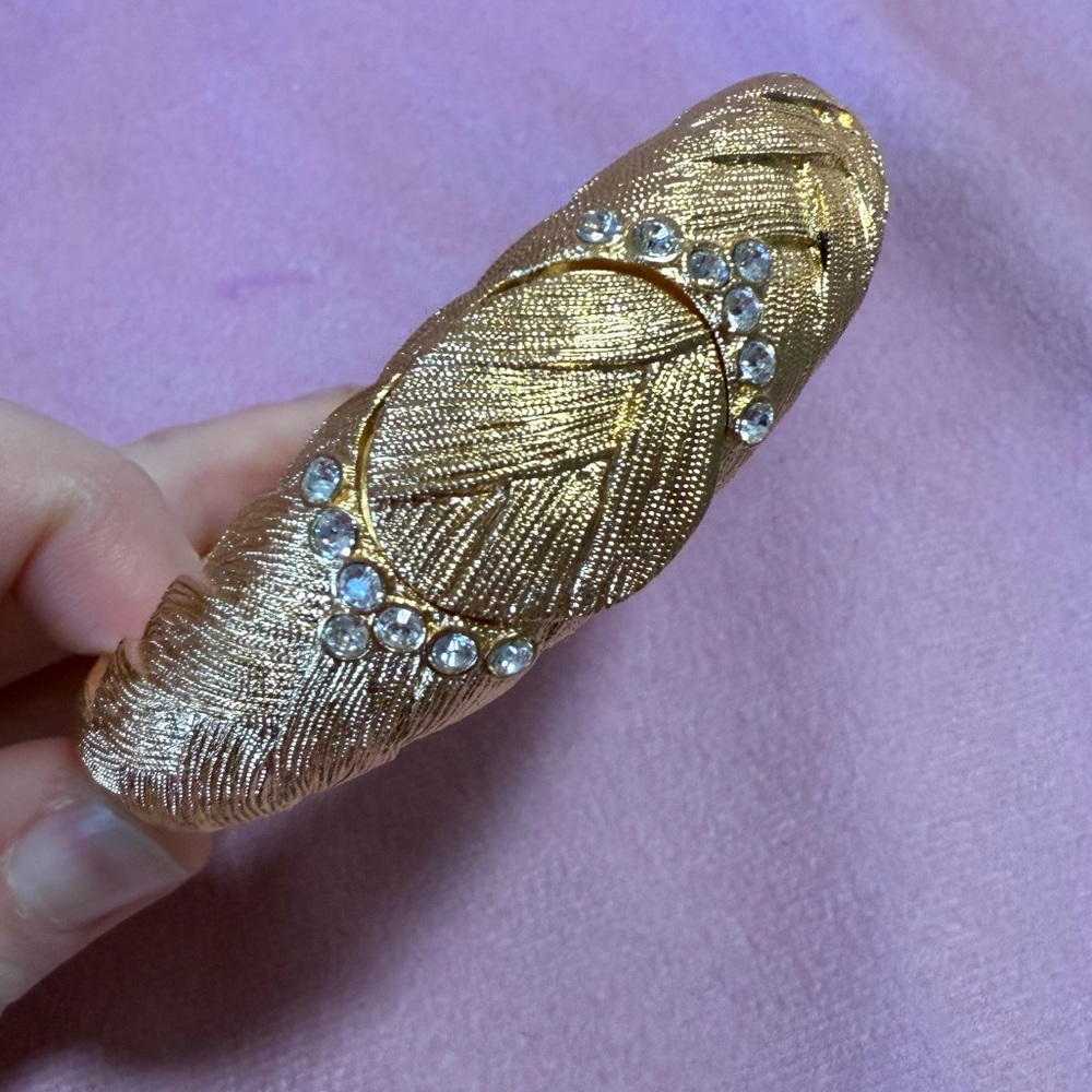 Vintage Jackie Kennedy 18k GP Locket Bracelet